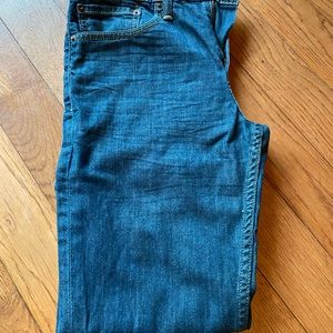 Never Worn Mens Levi